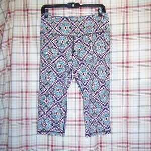 VSX Knockout by Victoria's Secret Crop Yoga Pants Sz M